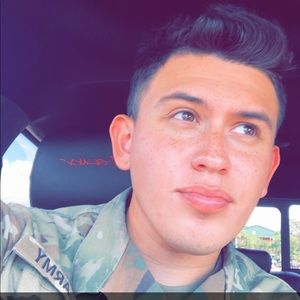 Meet your Posher, Dillon